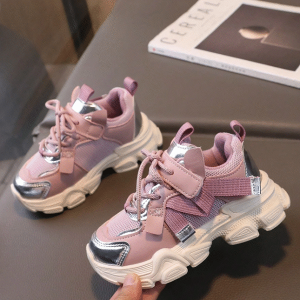 1 paire de chaussures de sport fille Rose / 32